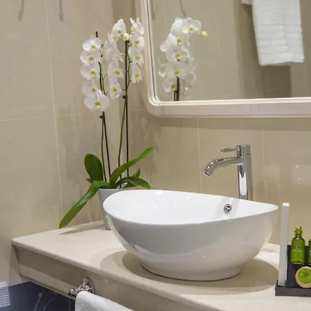 Vk Luxury Suites - Private Parking - Adults Only Nydri  Exterior photo